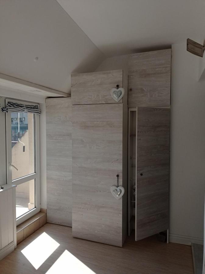 Studio San Stefano Burgas Stad Buitenkant foto