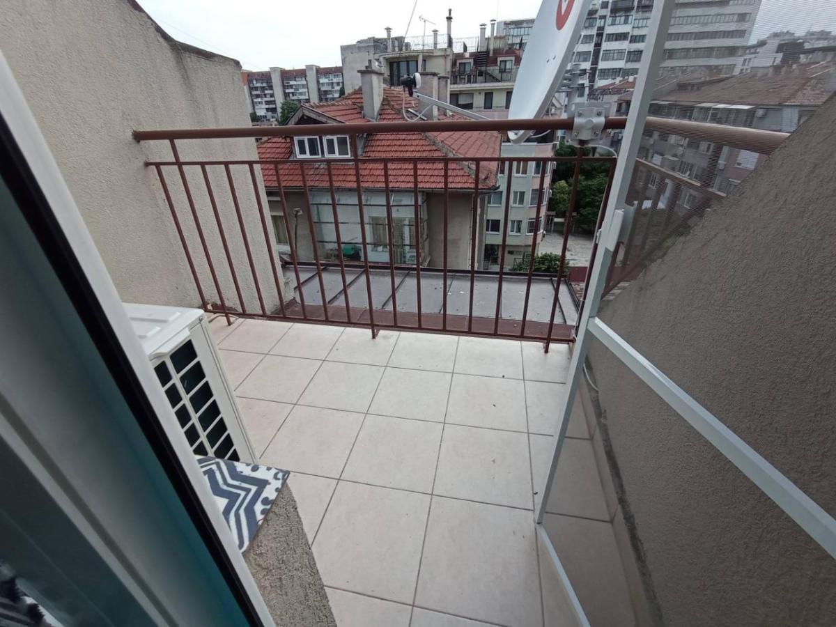 Studio San Stefano Burgas Stad Buitenkant foto