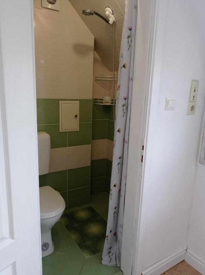 Studio San Stefano Burgas Stad Buitenkant foto