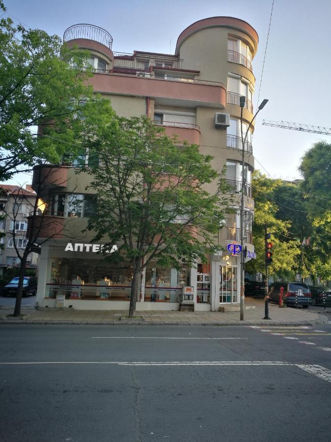 Studio San Stefano Burgas Stad Buitenkant foto